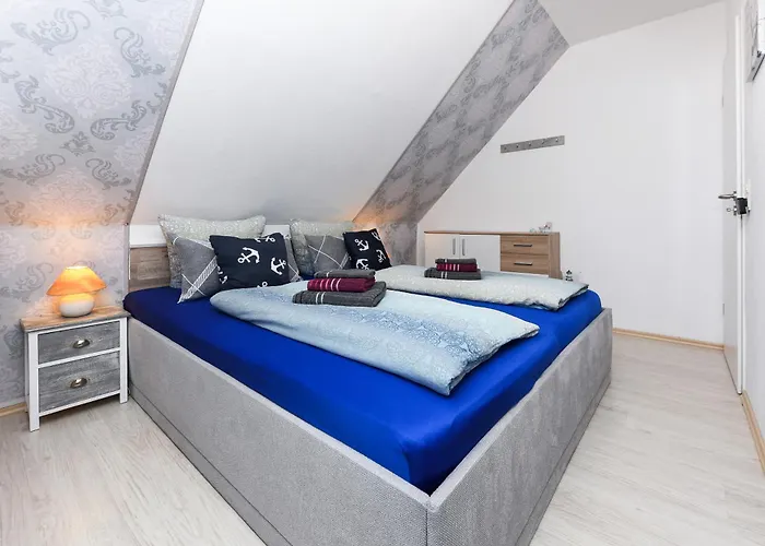 Апартаменты Ankerplatz Im Gaestehaus Kock Нойхарлингерзиль